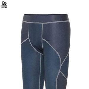 กางเกงรัดรูประบายอากาศสำหรับผู้ชายกางเกงออกกำลังกายผ้าสแปนเด็กซ์แบบแห้งเร็วผ้าโพลีเอสเตอร์ - Product Image 5