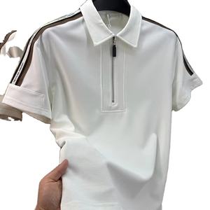 Polo de manga corta de tendencia de lujo para hombre, decoración de rayas de hombro a la moda, diseño de media cremallera, camiseta informal de verano para hombre - Product Image 6