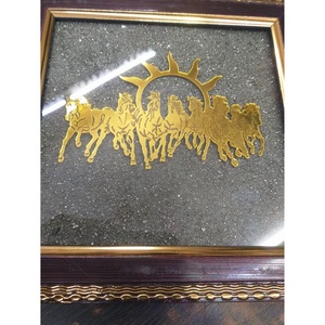 Prix d'usine, vente en gros, cadre photo 7 chevaux en quartz naturel, décoration intérieure, produits de thérapie spirituelle et de motivation en pierre, Feng Shui - Product Image 2