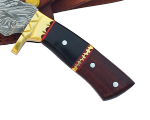 Couteau de chasse artisanal en acier de Damas, lame fixe en acier forgé à la main de qualité supérieure, manche ergonomique en bois, marque privée - Product Image 4