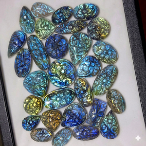 พลอยลาบราดอไรต์สีน้ำเงินธรรมชาติ รูปทรงคาโบชอง แกะสลักรูปสัตว์ สำหรับทำเครื่องประดับ ขนาด 20-30 มม. เปลี่ยนสีได้ - Product Image 1