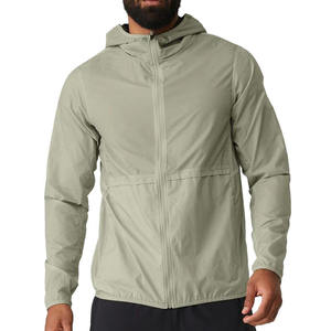 Veste coupe-vent à capuche pour homme, vert clair, fermeture éclair, fine, sportive, pour le printemps et les activités de plein air - Product Image 4