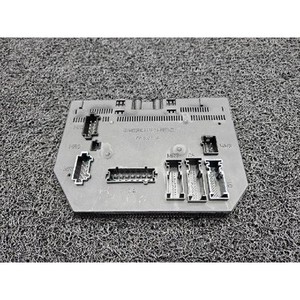 ECUs y Módulos de Computación Usados de Clase S 2215408345 - Product Image 2