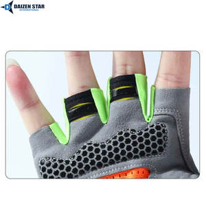 Guantes de Gimnasio para Levantamiento de Pesas con Logotipo Personalizado, Transpirables, Antideslizantes, Ligeros, para Hombres y Mujeres, para Fisicoculturismo - Product Image 4