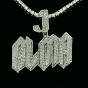Bijoux de luxe glacés sur mesure Bijoux pour hommes rappeur Hip Hop VVS1 Moissanite Collier pendentif avec initiales en diamant - Product Image 1