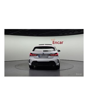 BMW Série 1 120i M Sport 2022, conduite à gauche, boîte automatique, norme Euro V, avec caméra de recul, 31 026 km - Product Image 4