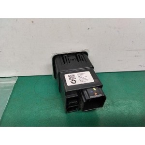 ECUs y Módulos de Computación Usados Cherokee 5XG28DX9AD - Product Image 3