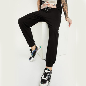 Pantalon de jogging à fermeture éclair pour homme, 60 % coton, 35 % polyester, 5 % élasthanne, coupe ajustée, certifié végan - Product Image 2