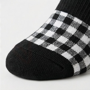 Men's Crew <b>Socks</b> Solid <b>Color</b> Knitted Breathable Cotton Polyester Spandex Autumn Daily Wear Regular Style - Product Image 6