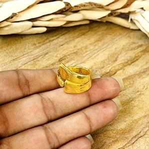 Top Choice High Demand Minimalist Abstract Band Ring Boho Brass Ring For Men 18k Gold Plated Smooth <b>Wrap</b> Wide Ring For Wholesale - Product Image 4
