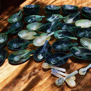 Cuenco Ovalado de Cuerno de Buey Hecho a Mano con Cuchara Pequeña de Cuerno, Juego de Cocina y Comedor Natural de Primera Calidad para Fiestas - Product Image 3