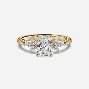 Anillo de Diamante Cultivado en Laboratorio de 2 Quilates con Piedras Laterales en Forma de Hoja Marquise, Oro de 14K, Joyería OEM - Product Image 3
