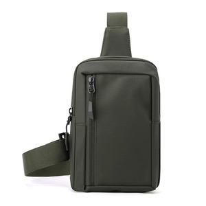 Bolso cruzado de pecho para hombre, bandolera de negocios para viajes al aire libre y senderismo - Product Image 4