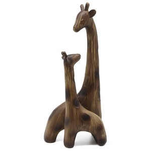 Figura de jirafa hecha a mano en madera de acacia - Esculturas de madera al por mayor de la India - Product Image 4