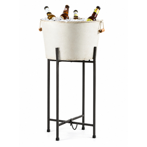 Bac à boissons rustique galvanisé en gros avec support en fer amovible, grand seau à glace pour fêtes en extérieur et seau à vin métallique autoportant - Product Image 1