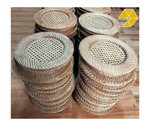 Sous-plat jetable en rotin brun naturel pour restaurant et table à manger - Product Image 1