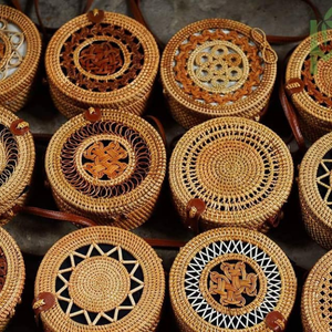 Wholesale Vietnam Round Rattan Bali <b>Bags</b> With Leather Handle For Global Fashion Retailers And Shops 99 Gold Data - Product Image 5