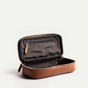 Factory Custom Large Capacity Luxury Genuine Leather Zipper Foldable <b>Makeup</b> <b>Bag</b> Organizer Ladies Eco-Friendly Portable Cosmetic - Product Image 2