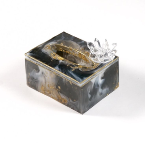 New Design Handmade Resin Tissue <b>Box</b> for Home and Hotel Tabletop Decoration Available at Affordable Price - Product Image 3