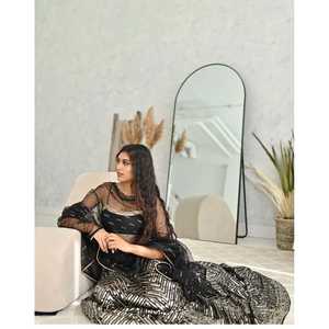 Belles robes de soirée Séquence & Zari Work Lehenga Choli pour les fêtes - Product Image 6