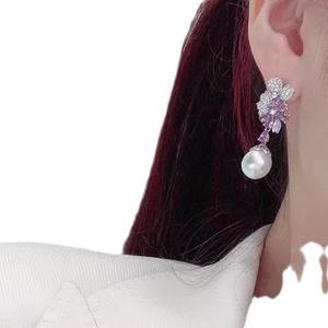 สินค้าใหม่ ดีไซน์ไม่ซ้ำใคร ต่างหูเงินแท้ S925 ประดับมุกดำธรรมชาติทรงกลม 9-10 มม.  งานเกือบไร้ตำหนิ - Product Image 5