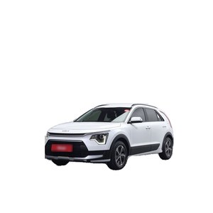 Kia Niro Trendy 2025, 16,806 km, Asientos de Cuero, Volante a la Izquierda, Cámara Trasera - ¡Para sus Necesidades! - Product Image 1