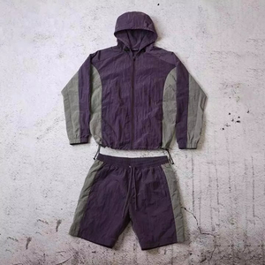 Nuevos Conjuntos Cortos Cortavientos de Estilo Urbano con Sudaderas con Cremallera, Precio al por Mayor, Estilo Único, 100% Nylon, Conjunto Corto Cortavientos Liso - Product Image 1