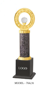 Trophée en métal modèle 766/A B C, gravure sur cristal, récompense sportive, base en bois noir durable, anneau doré, logo. - Product Image 4