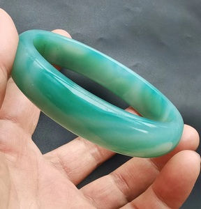 New Best Quality <b>Red</b> Resin Bangle <b>Bracelet</b> Unisex Casual Sporty Stylish Fancy Design Acrylic Lucite Jewelry Anniversary Woman - Product Image 4