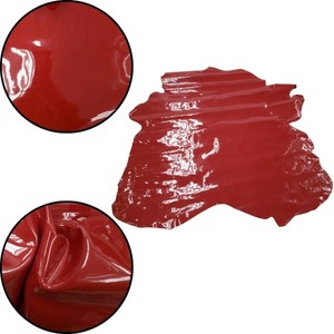 Cuir de vachette verni bleu clair, variante brillante, matériau pour la confection de portefeuilles, sacs à main, chaussures, pochettes, travaux manuels en cuir DIY - Product Image 4