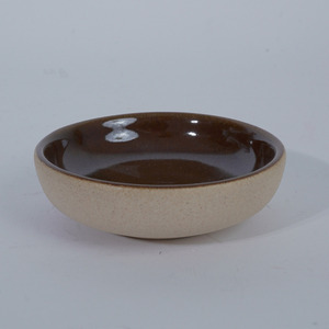 Plato de Cerámica de Gres con Esmalte Reactivo Marrón Crema para Salsas, Condimentos, Salsa de Soya, para Restaurantes Japoneses y Hoteles, Libre de BPA - Product Image 1