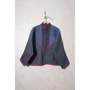 Veste Kantha vintage pour femmes, faite à la main en coton indien, style bohème, manteau d'hiver ethnique, veste ouverte sur le devant - Product Image 3