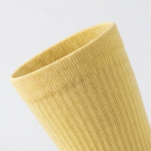 Chaussettes hautes pour hommes, couleur unie, tricotées, jaunes, style classique - Product Image 4