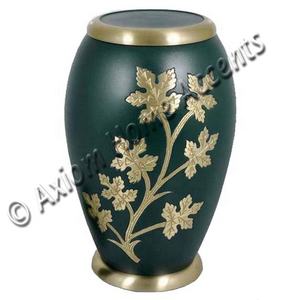 Lujosa urna funeraria de latón con un acabado brillante y un diseño atemporal para cuidar las cenizas de Axiom Home Accents - Product Image 5