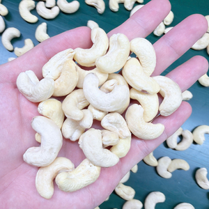 Nueces de Anacardo a Precio Económico, Nueces de Anacardo a Granel, Plazo de Entrega Corto, Kaju a Granel SANTIGO - Product Image 1