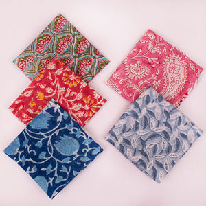 Bandana en coton imprimé à la main, luxueux et écologique, pour femme, idéal pour les voyages, le sport et les cadeaux. - Product Image 2