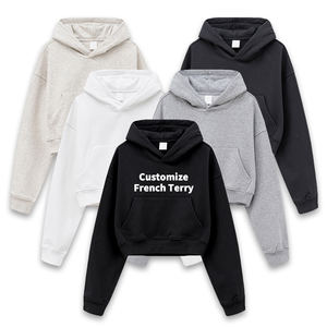 Sweat à capuche court pour femme en molleton bouclette 445 GSM, personnalisable avec logo, style streetwear, pull court uni pour femme, vente en gros - Product Image 1