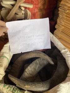 Punta de Cuerno de Búfalo Natural Ecológica, Color Negro Rústico, para Navidad y Año Nuevo Chino - Product Image 2