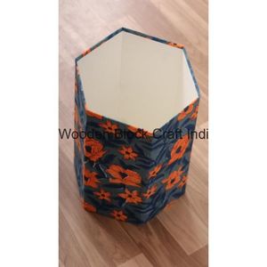 Poubelle décorative ouverte faite à la main en carton PP imprimé au bloc, avec enveloppe en tissu 100 % coton. - Product Image 3