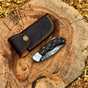 Couteau pliant artisanal Damas à pointe droite, manche en bois personnalisé, pochette en cuir pour chasse, vente en gros, fournisseur OEM EDC - Product Image 3