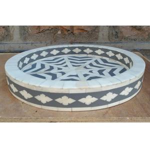 Plateau de service artisanal indien en résine florale et bois incrusté pour la décoration de cuisine et la maison – Plateaux décoratifs faits à la main en promotion - Product Image 5