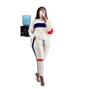 Conjunto de chándal para mujer con cintura elástica y Sudadera con capucha de manga larga, tejido flexible ligero, perfecto para todas las estaciones - Product Image 1