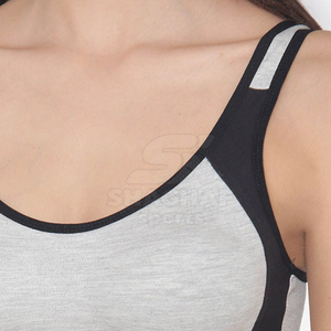 Soutien-gorge de sport rembourré pour femme, haut de sport à fort impact, vêtement de gym en tissu extensible, idéal pour une vie active - Product Image 6