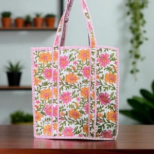 Bolso Tote de Algodón Acolchado con Estampado Floral, Bolso de Hombro para Mujer con Estampado Indio Hecho a Mano - Product Image 6