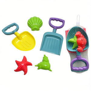Set di 4 giocattoli da spiaggia Playa da 24 cm con pala, stampo e secchiello per il gioco in spiaggia - Product Image 2
