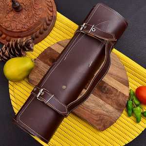 Ensemble de couteaux de chef en acier carbone faits à la main, 5 pièces, avec lames droites, manches en bois de rose et résine, design ambidextre, sac en cuir - Product Image 6