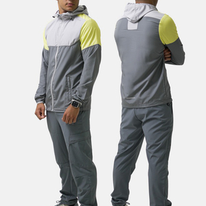 Ensemble de survêtement coupe-vent deux pièces pour homme, veste à capuche zippée et pantalon de jogging, personnalisable, léger, en nylon et polyester, tenue de sport - Product Image 1