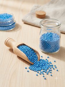 Granulés colorants bleus de qualité alimentaire pour films et extrusions, moulage de jouets et applications d'emballage - Product Image 5