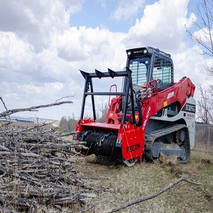 Cargadora de orugas eficiente para mulching que ofrece una potencia, estabilidad y productividad excepcionales en el campo - Product Image 1