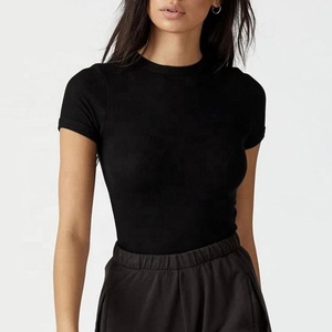 Camiseta negra ajustada acanalada de cuello redondo de alta calidad, camisetas lisas ecológicas para mujer, Camisetas Básicas de cuello redondo - Product Image 1